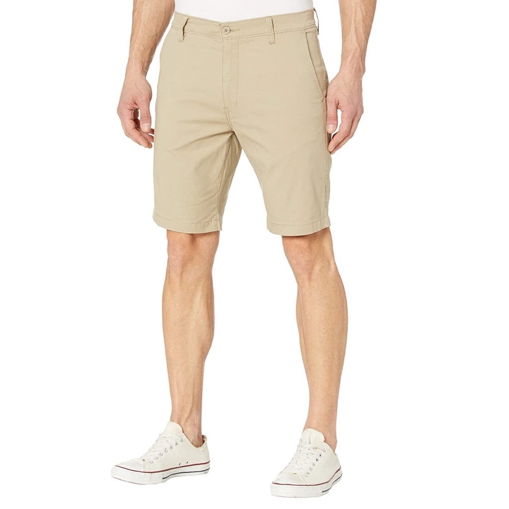 NWT {Levi’s} Men’s XX Chino Shorts - 36